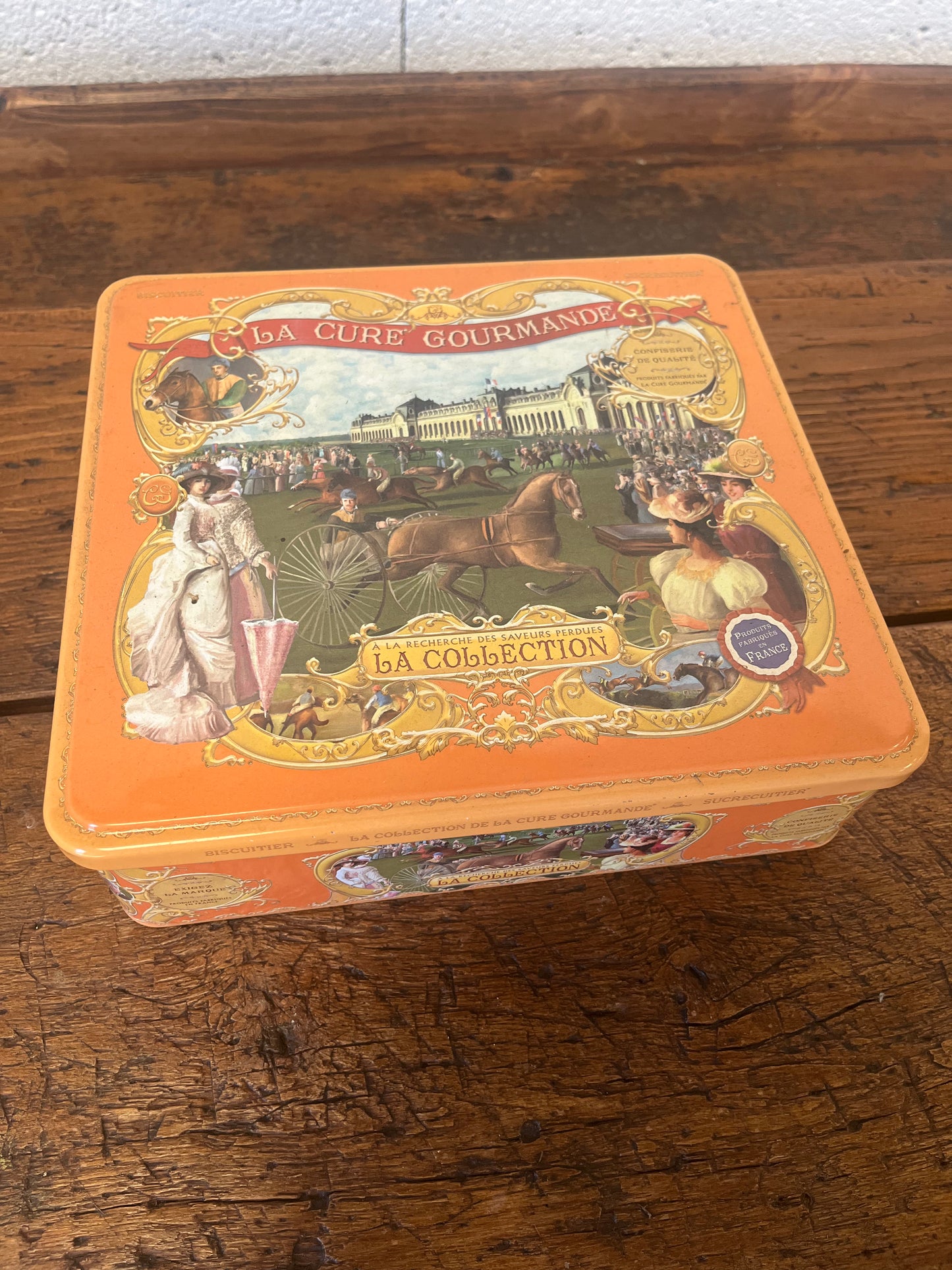 Boîte La Cure Gourmande – Authentique 1980