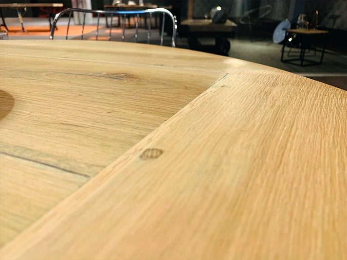 ^Table Ronde