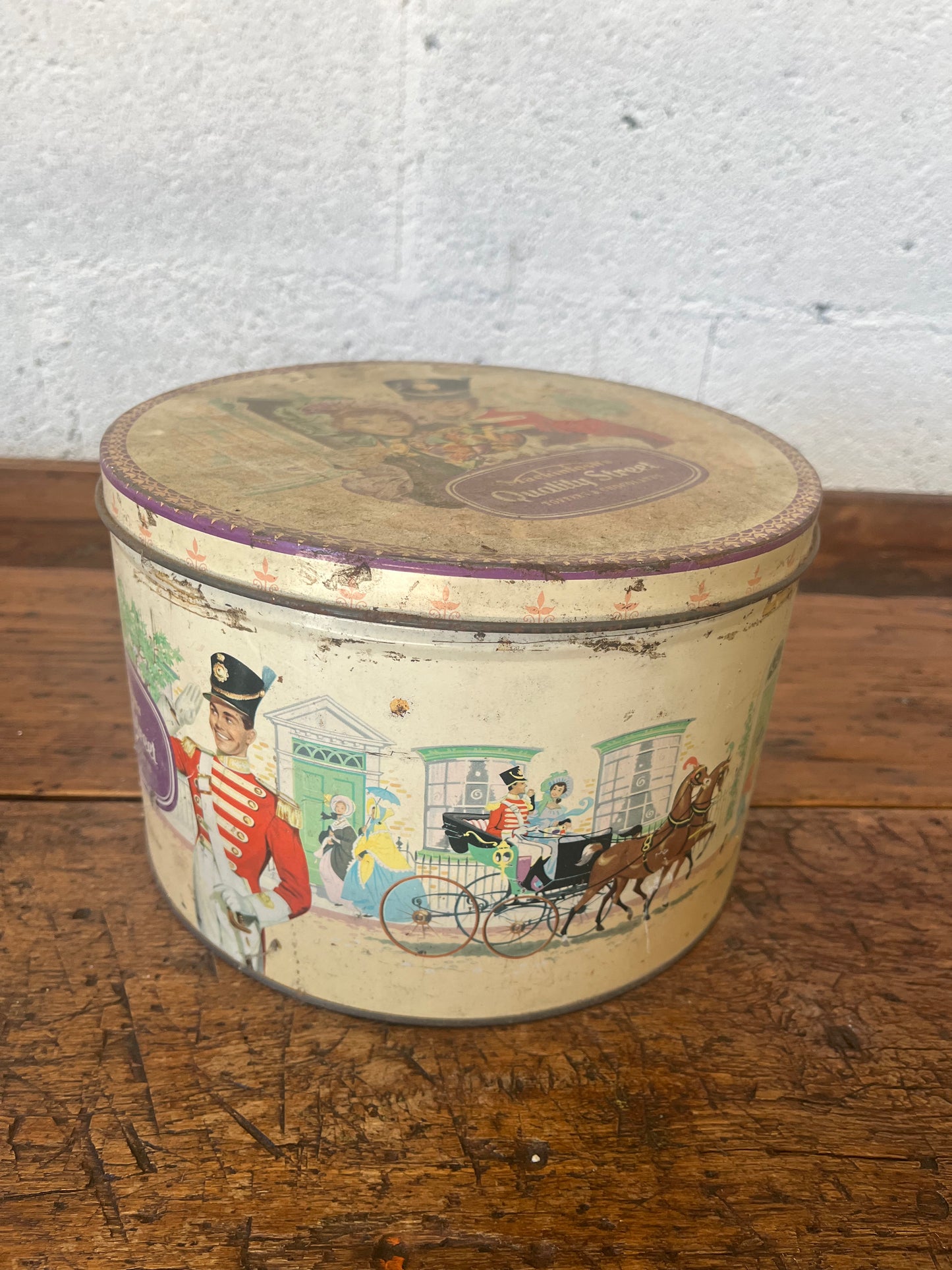 Boîte Vintage Quality Street – Toffee’s & Chocolate – Années 80