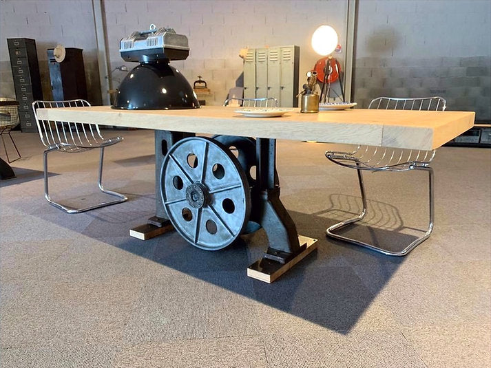 Multi Table Revolver Machine ^Table Revolver – Atelier Supersax