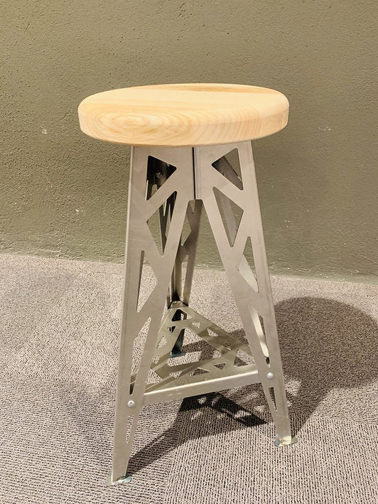 Tabouret Eiffel